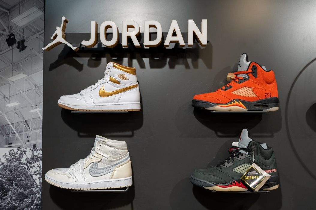 Hình ảnh minh họa: Sản phẩm thành công bậc nhất của Nike - Dòng Air Jordan